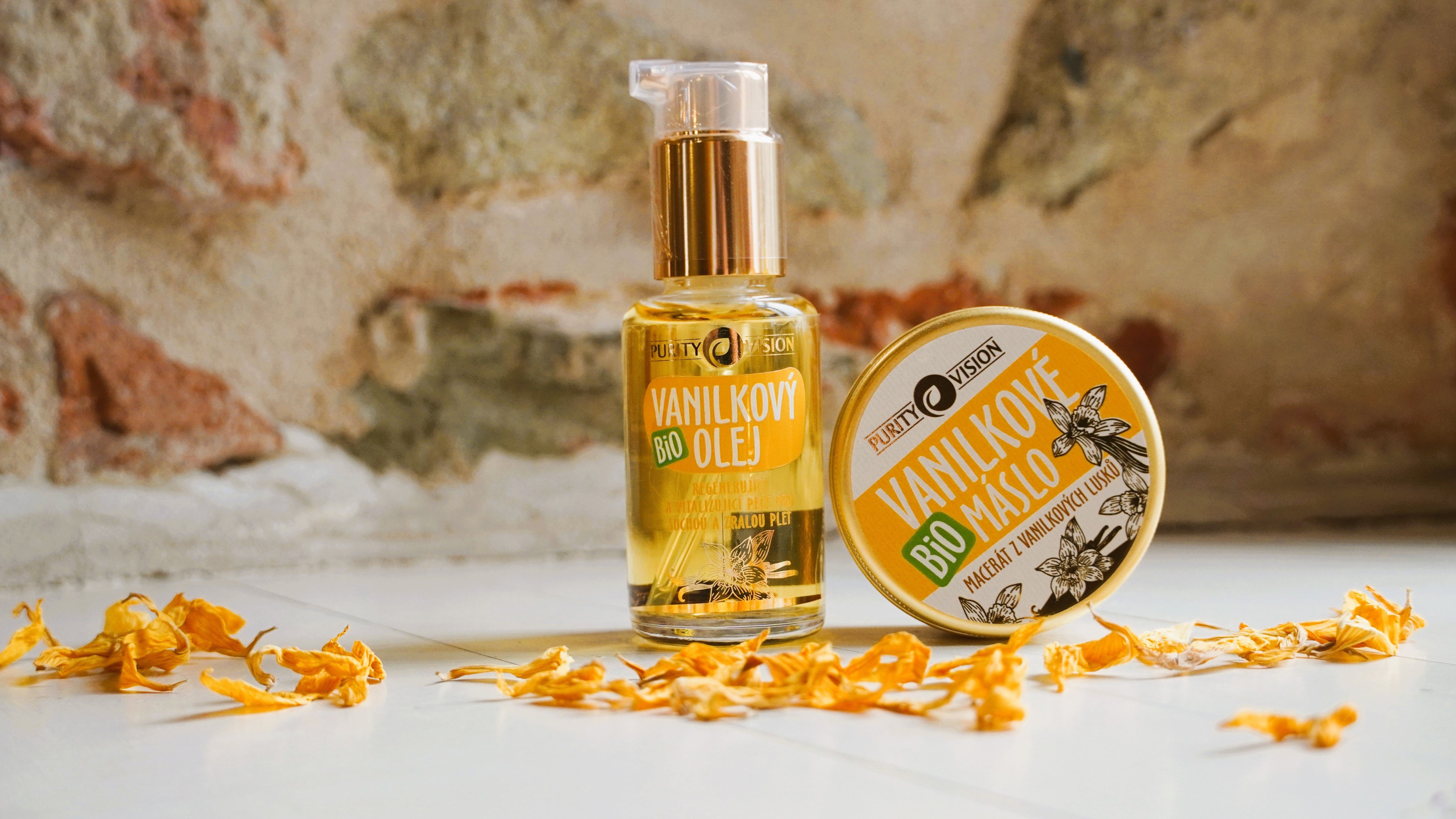 Natural cosmetics from vanilla